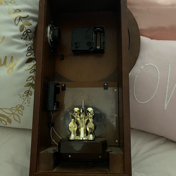 PRICE IS FIRM...Westminster-Wittington Clock EUC - Picture 3 of 5